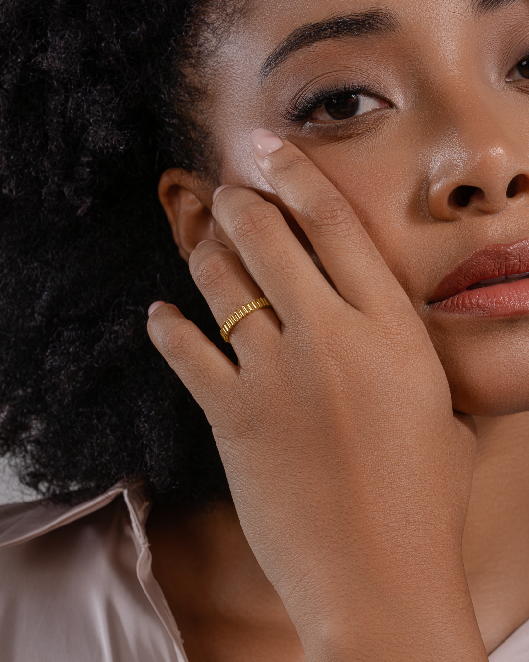 Bold Grooved Gold Ring