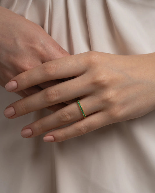 Green Classic Band Ring
