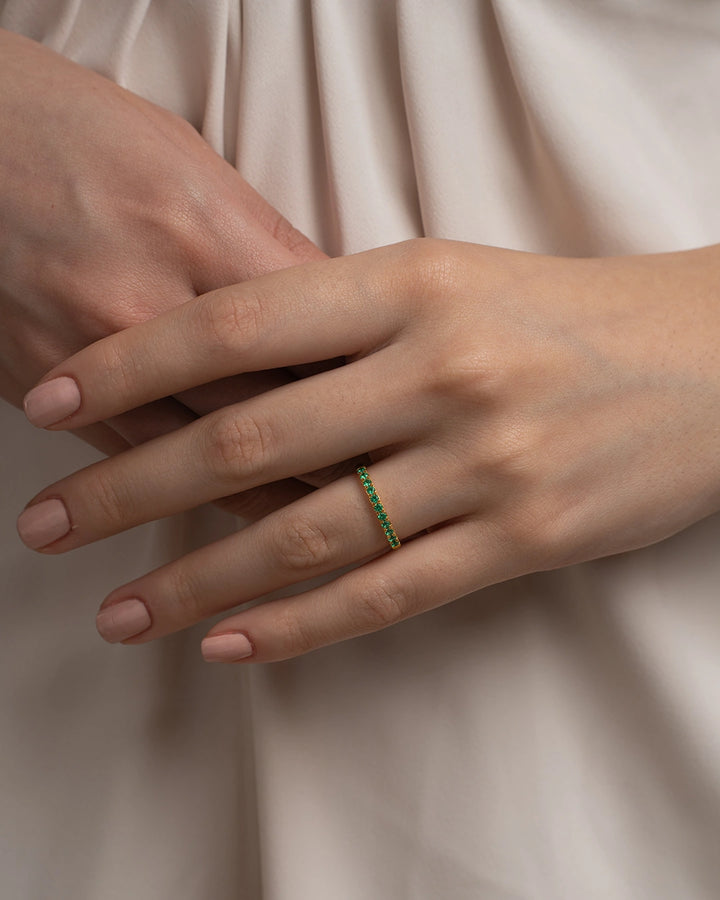 Green Classic Band Ring