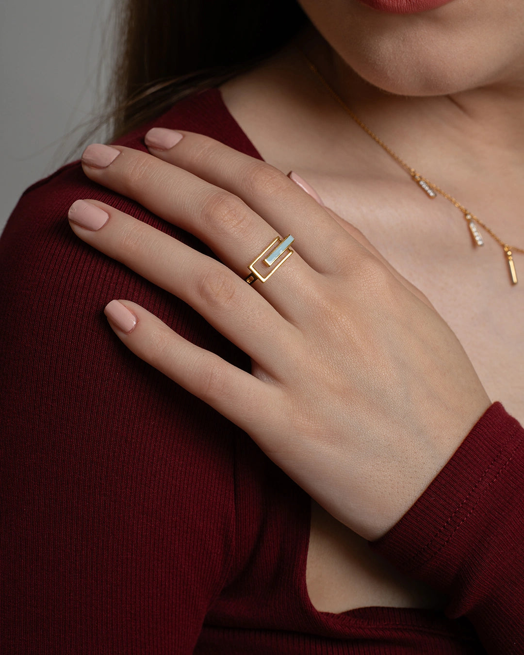 Frame Curve Enamel Ring