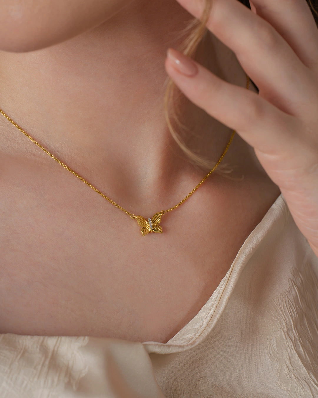 Sculpted Wing Necklace