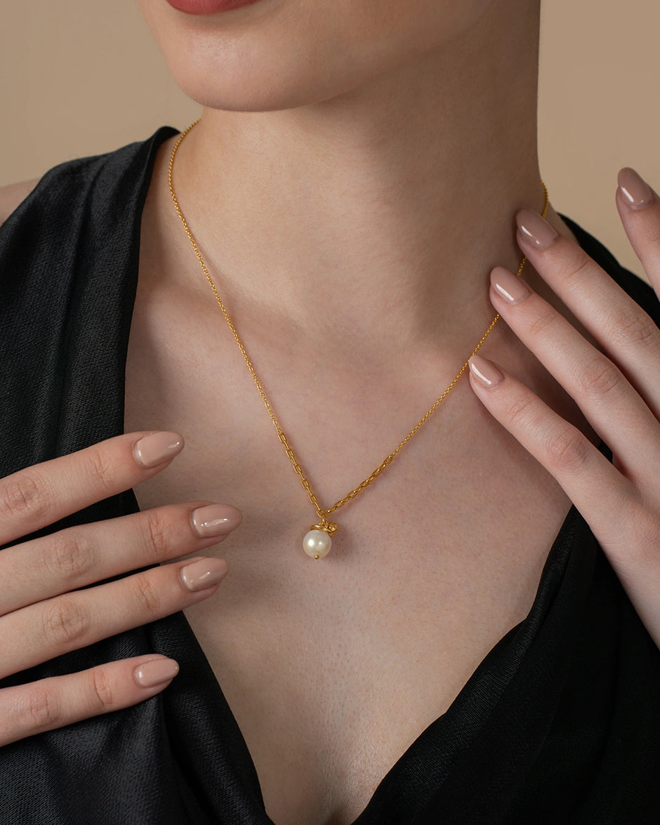 Pearl Drop Chain Necklace