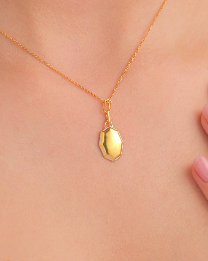 Golden Medallion Necklace