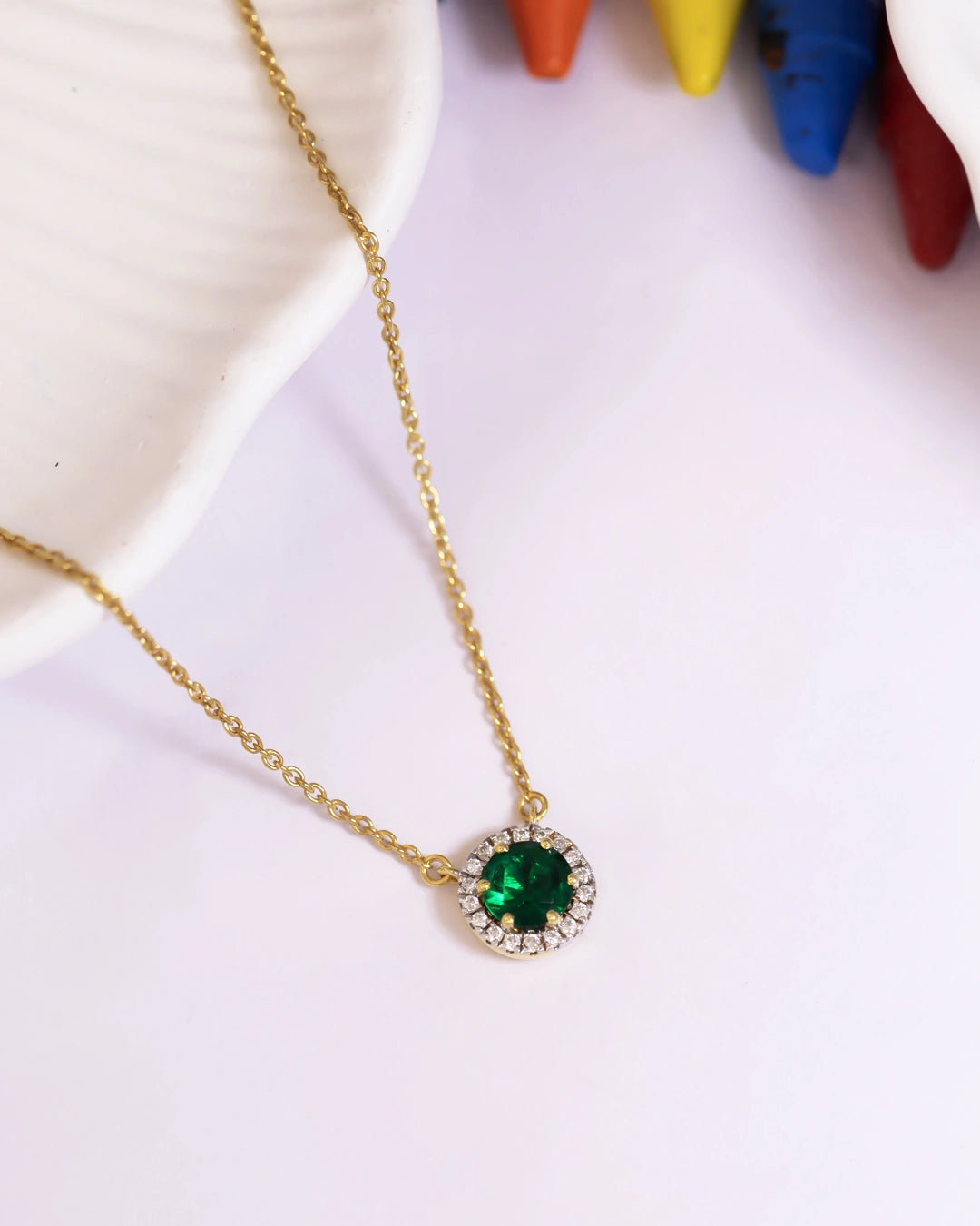 Halo Green Necklace