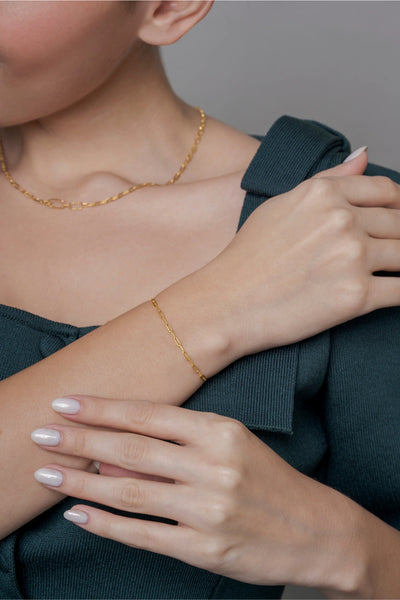 Minimal Link Chain Bracelet