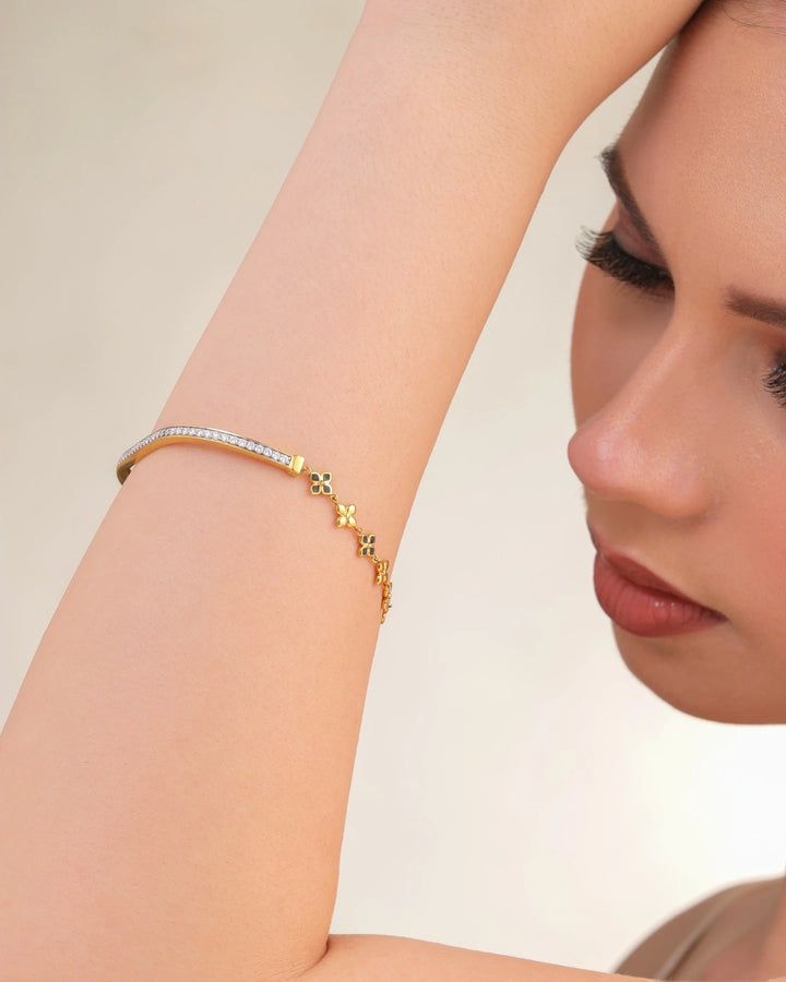 Clover Noir & Pavé Bracelet