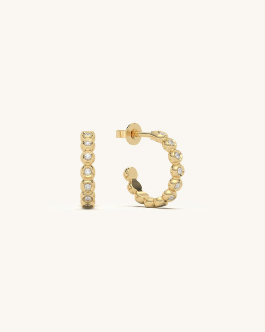 Vertical Bezel Studs