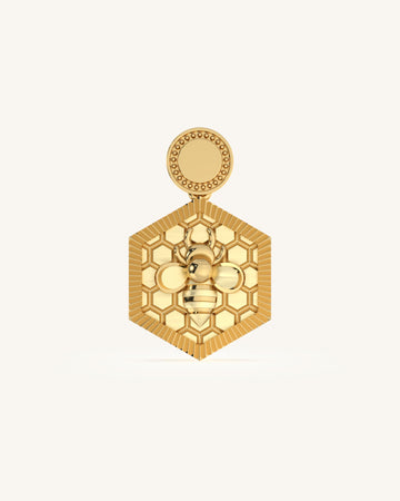 Engraved "Buzzing bee" gold pendant