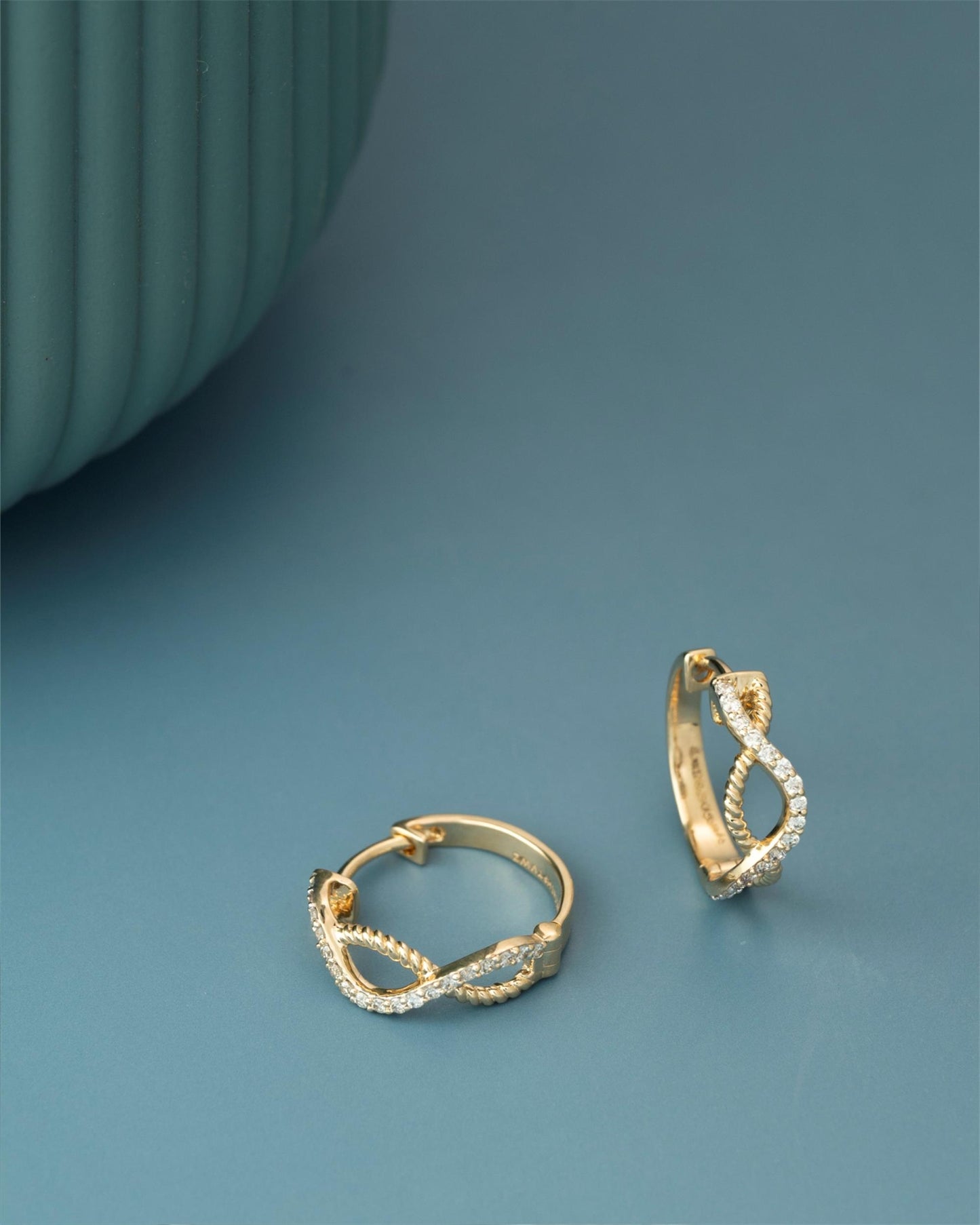 Rope Serenade Hoops