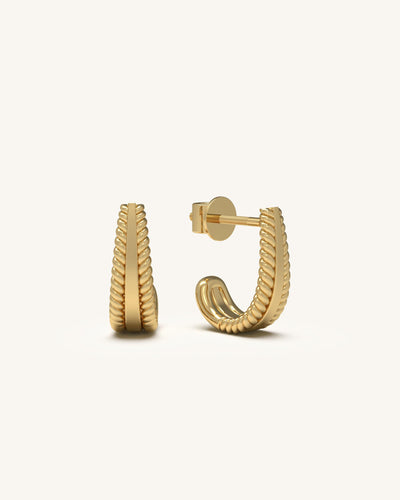 Pair of Rope Radiance Hoops earrings in 18KT gold vermeil on 925 sterling silver with twisted rope design.