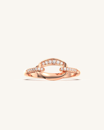 Elegant Intertwined Diamond Ring