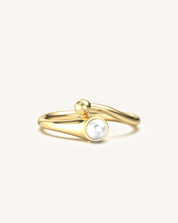 Sleek & Stunning Pearl Gold Beaded Ring