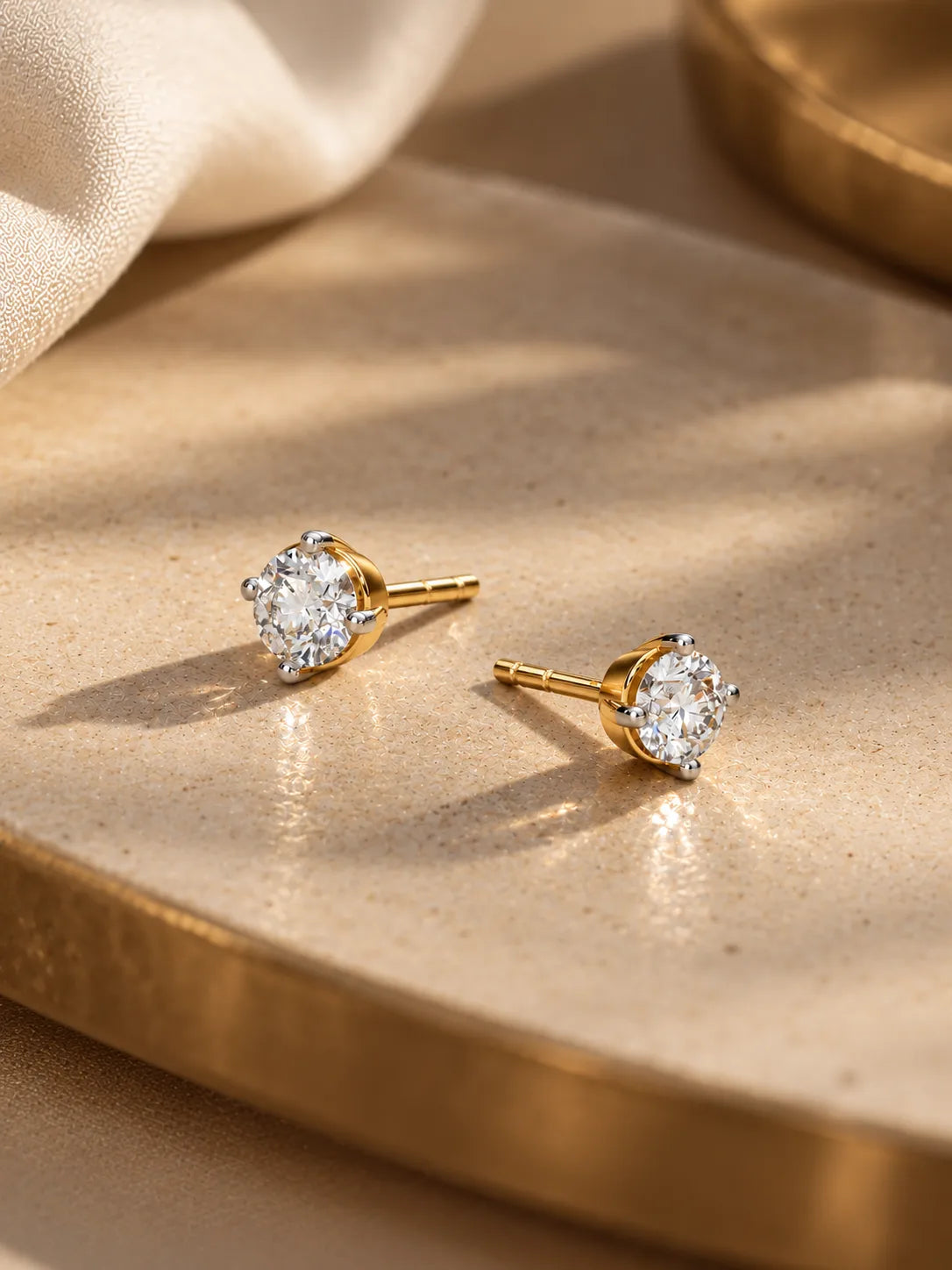 Round Cut Solitaire Stud Earrings