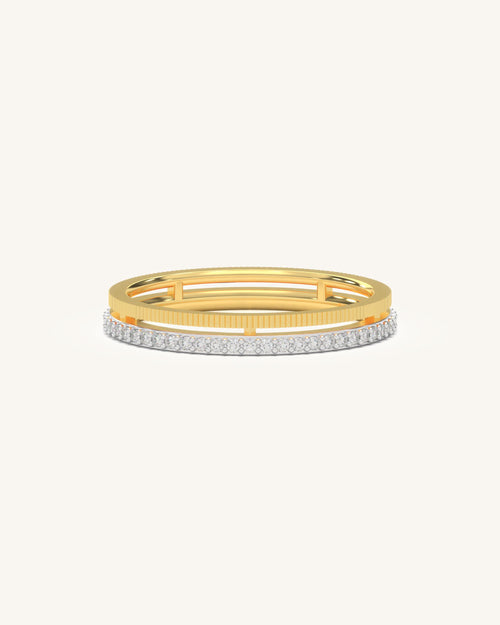 Diamond engagement rings in 925 Sterling Silver with 18KT Gold Vermeil and moissanite