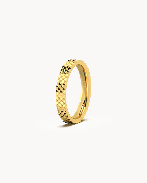 Pyramid Edge Ring