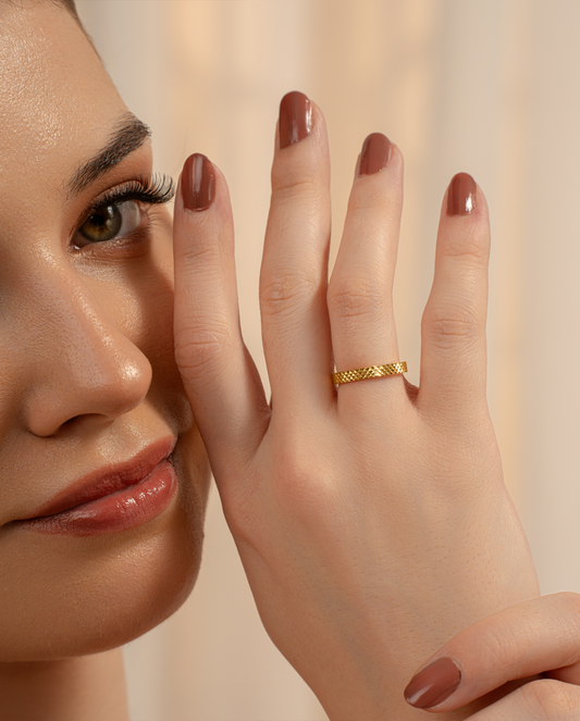 Pyramid Edge Ring