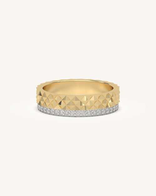 Diamond wedding rings for women with pyramid texture in 18KT Gold Vermeil finish