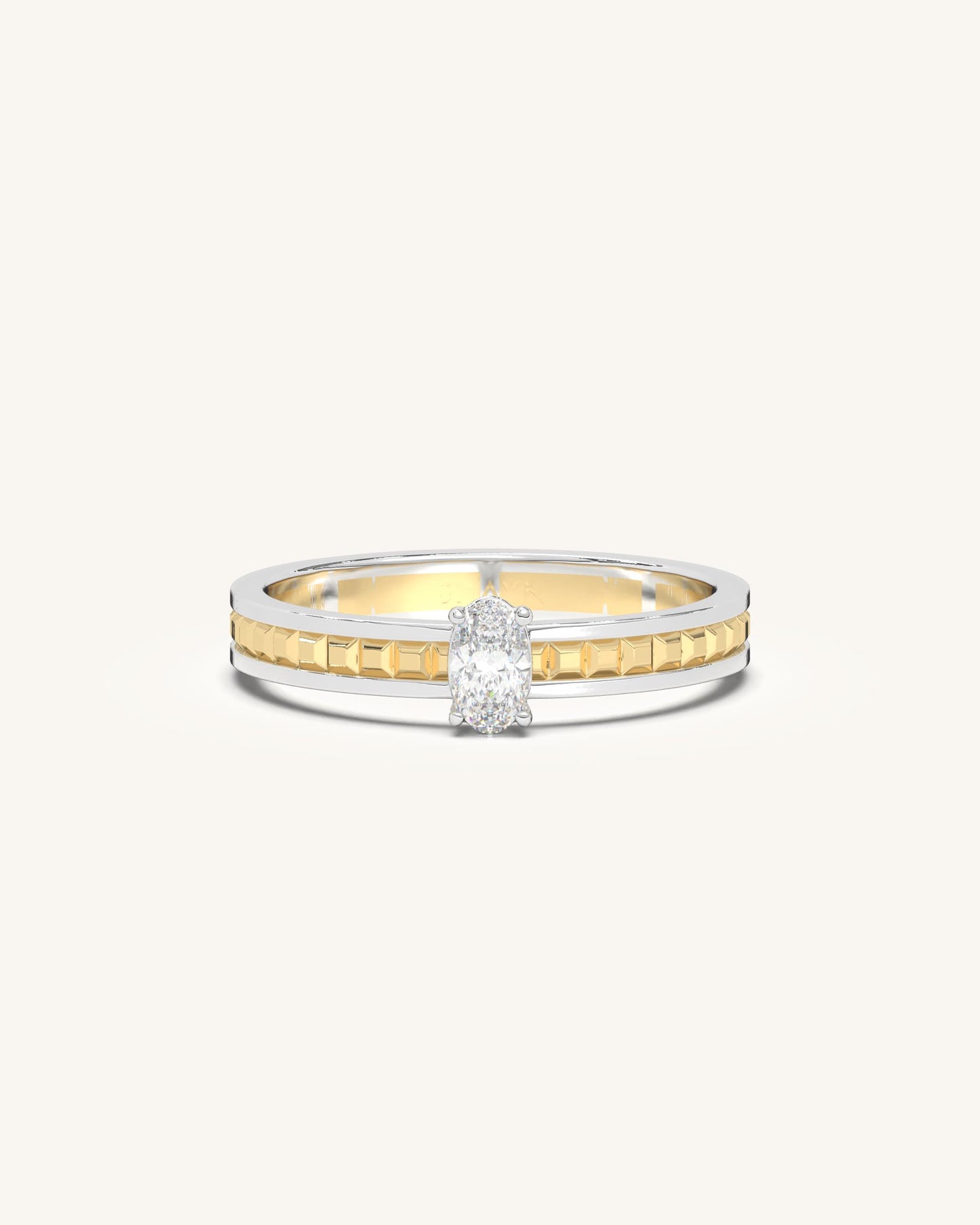 Boxy Center Oval Band