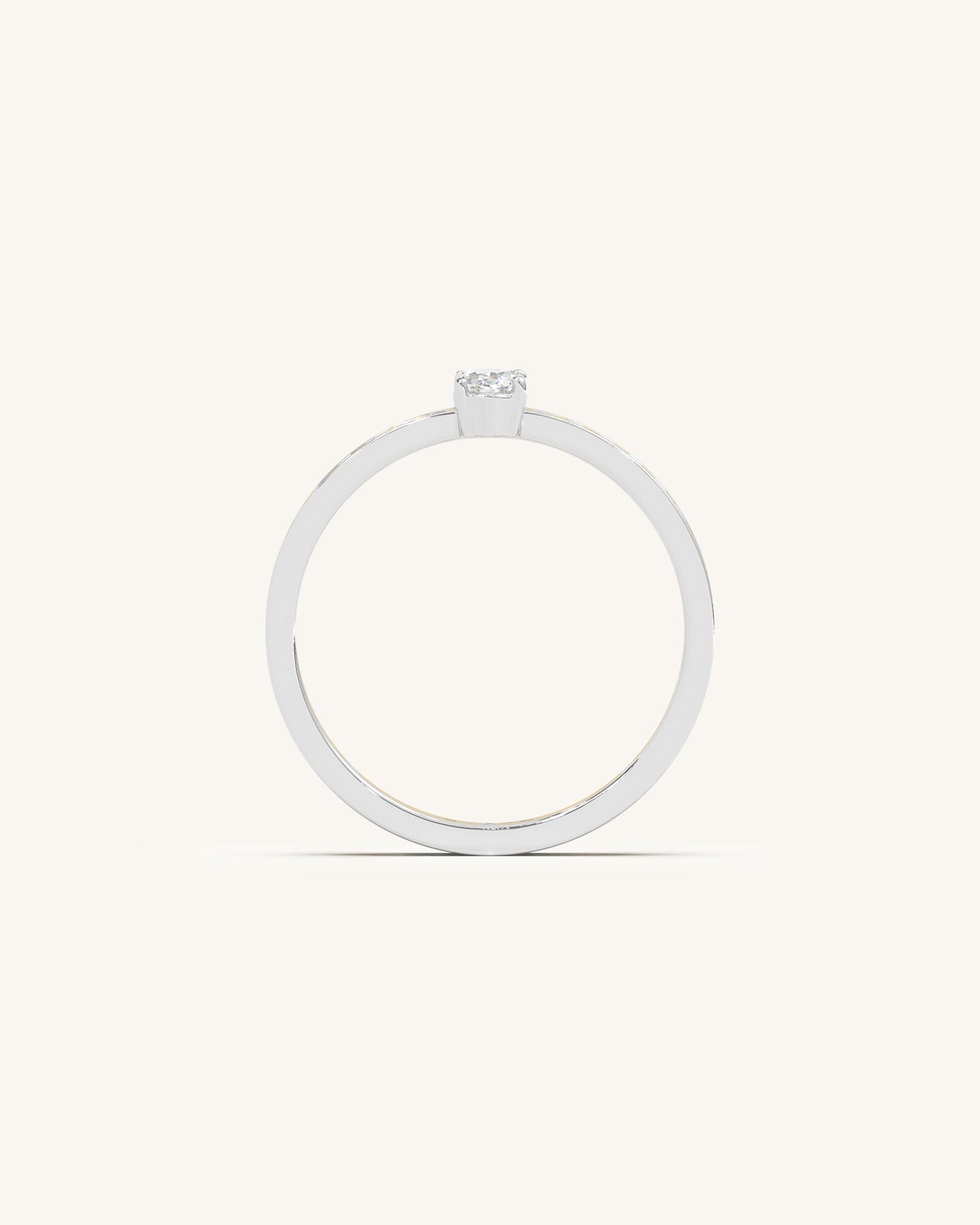 Boxy Center Oval Band