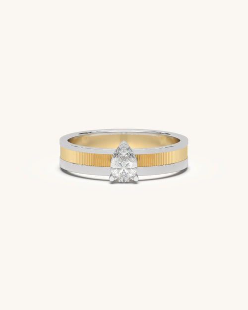 Solitaire diamond ring for ladies with emerald cut in 18KT Gold Vermeil finish
