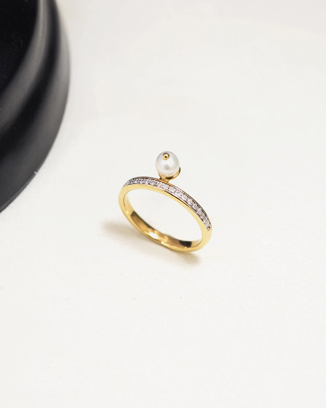Diamond Pearl Ring