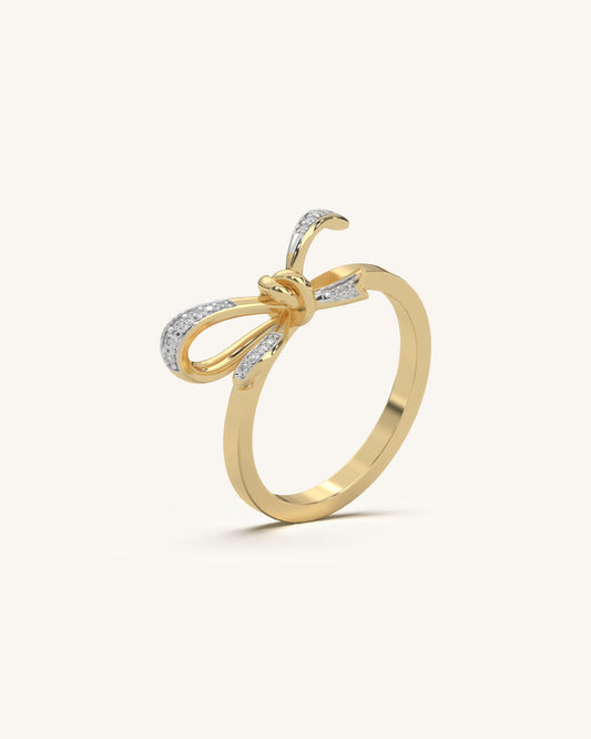Classic Knot Ring