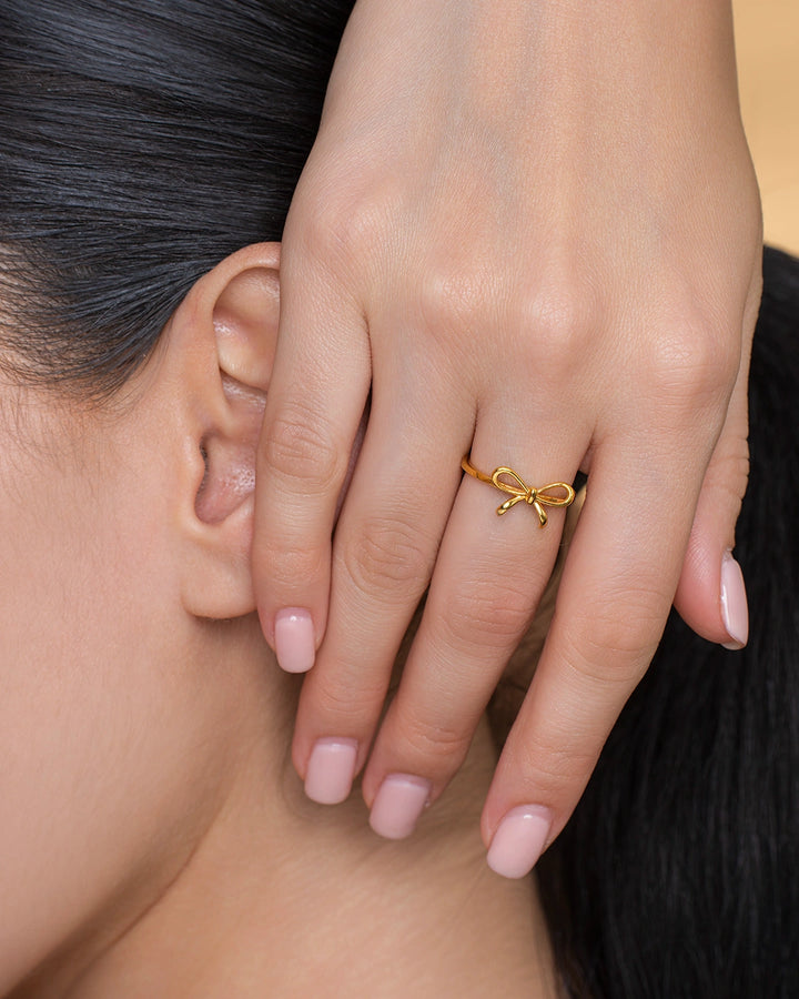 Petite Ribbon Ring