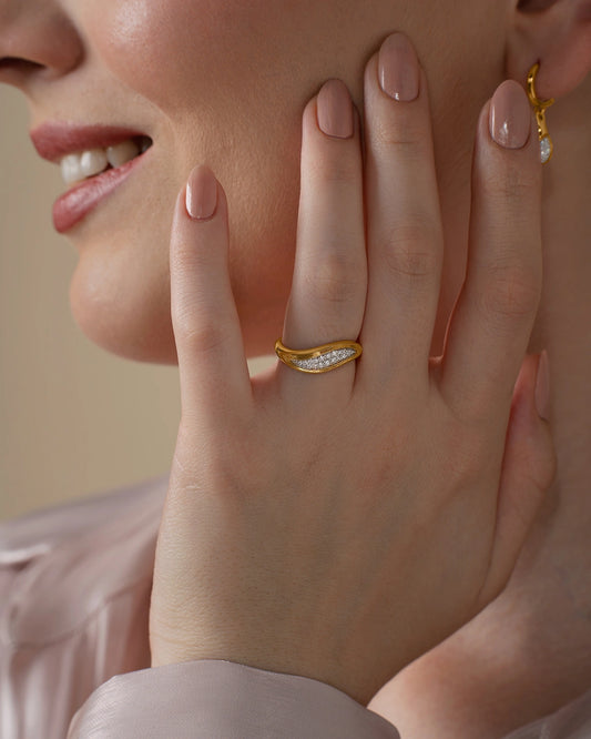Petal Touch Ring
