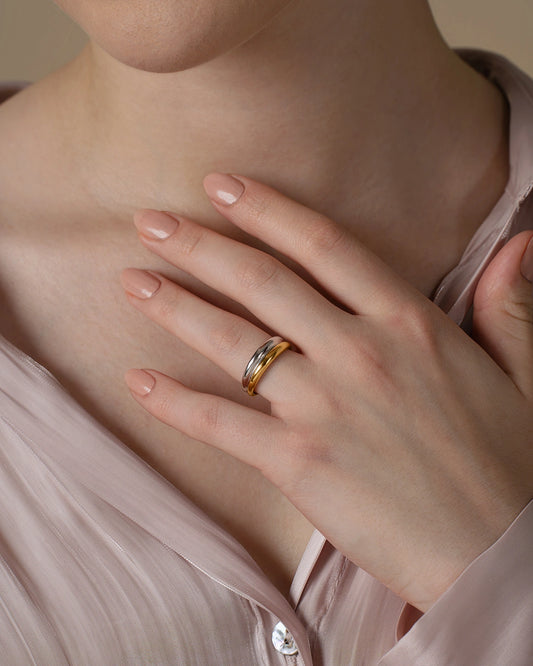 Curved Line Ring