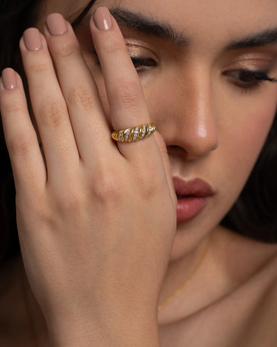 Twisted Diamond Ring