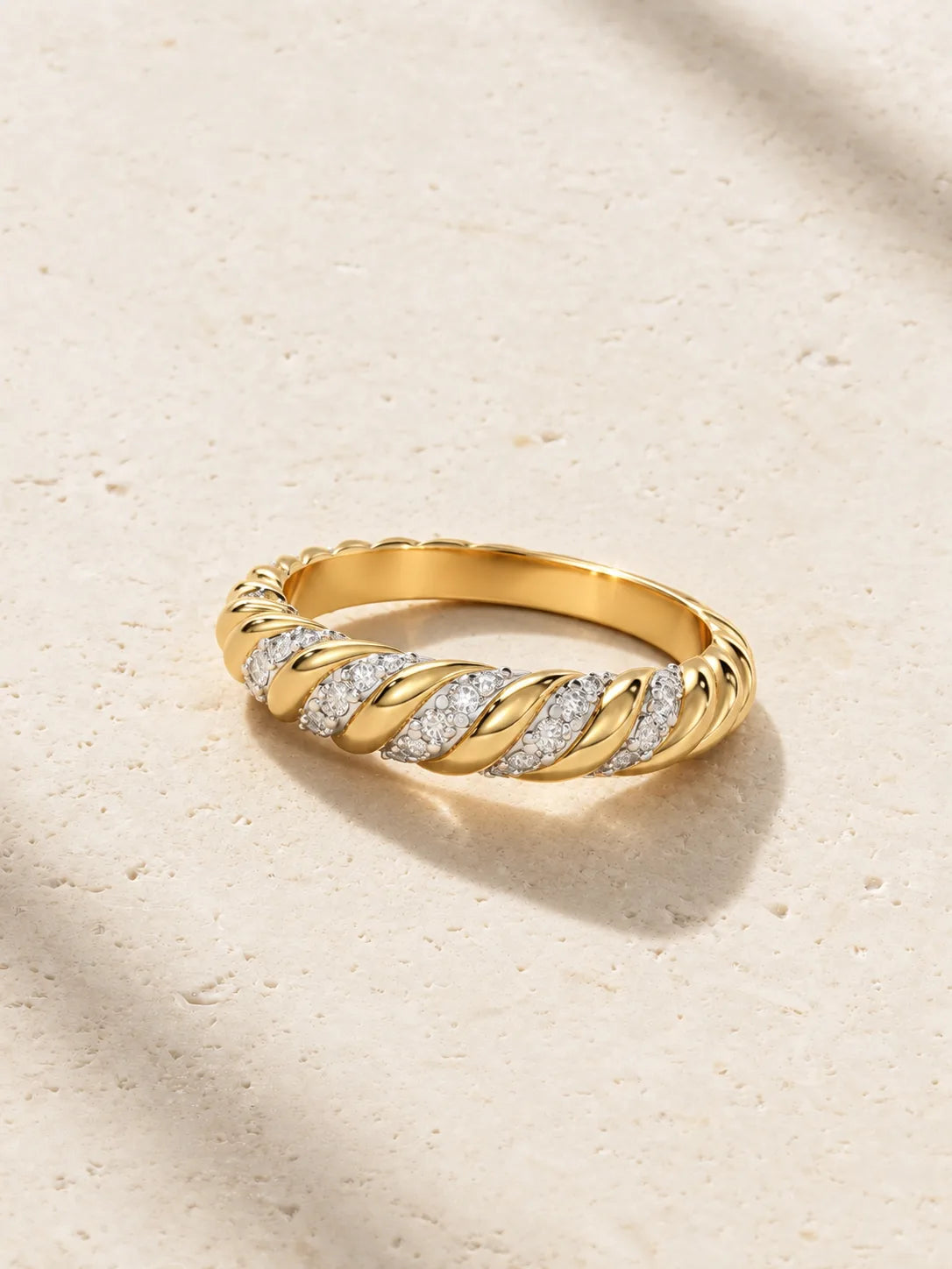 Diagonal Shine Ring