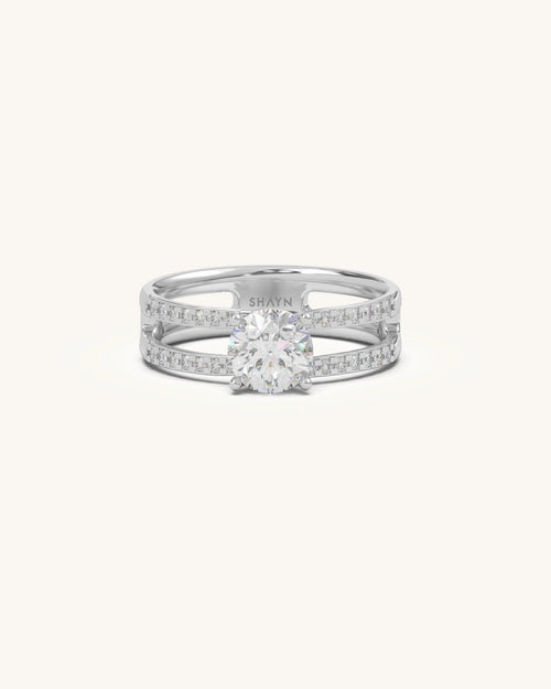 Round solitaire ring with classic moissanite center stone