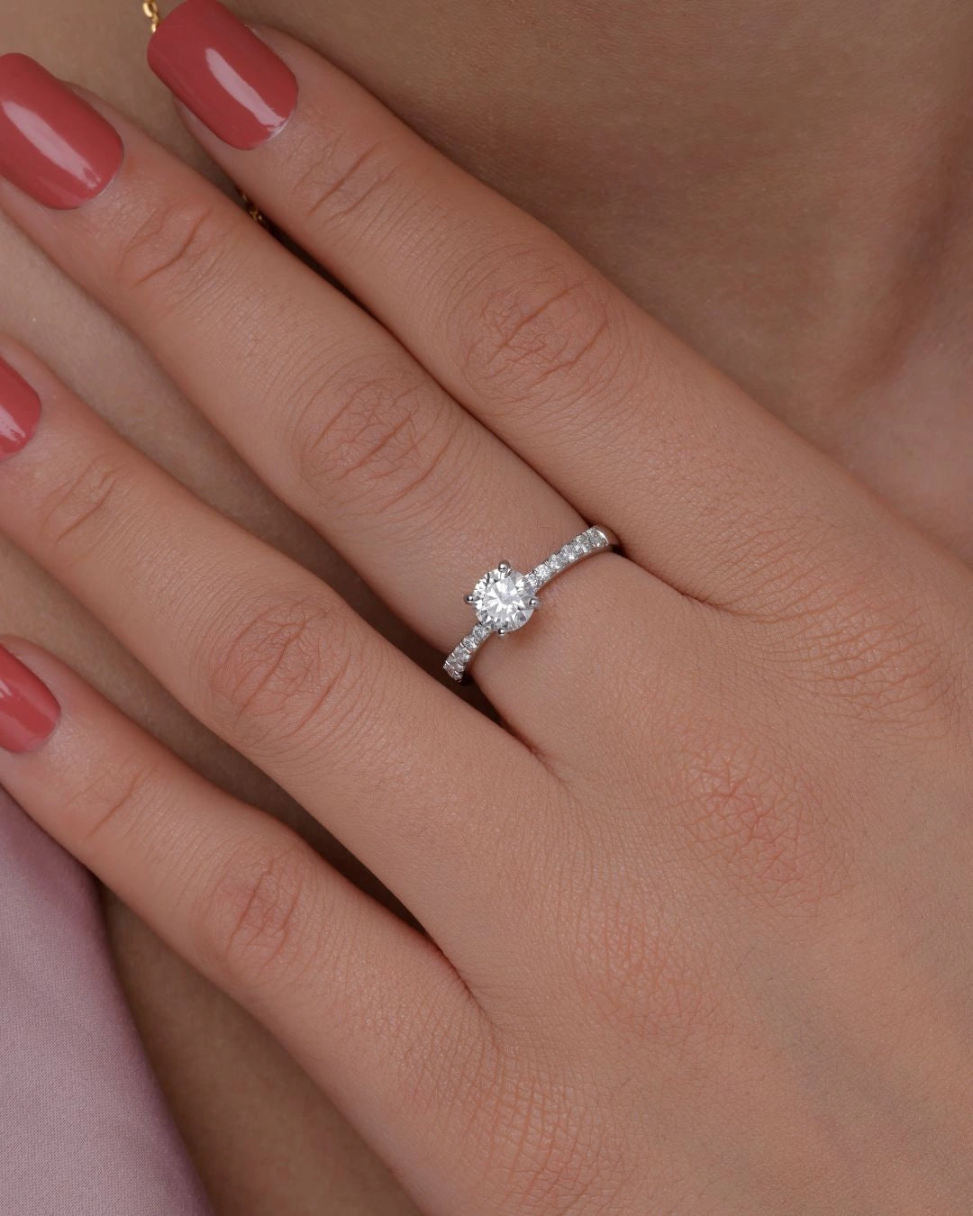 Round Cut Solitaire Ring