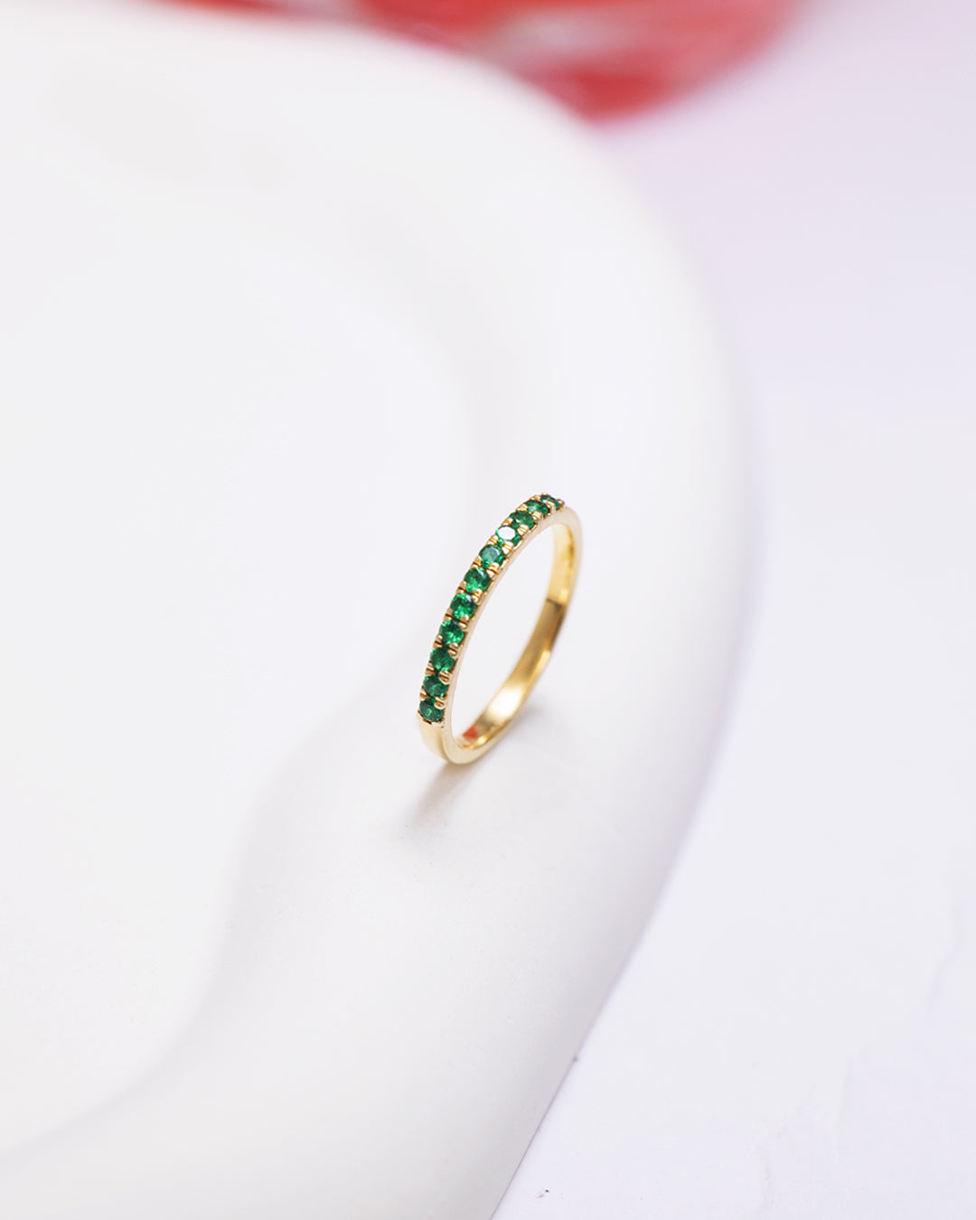 Green Classic Band Ring