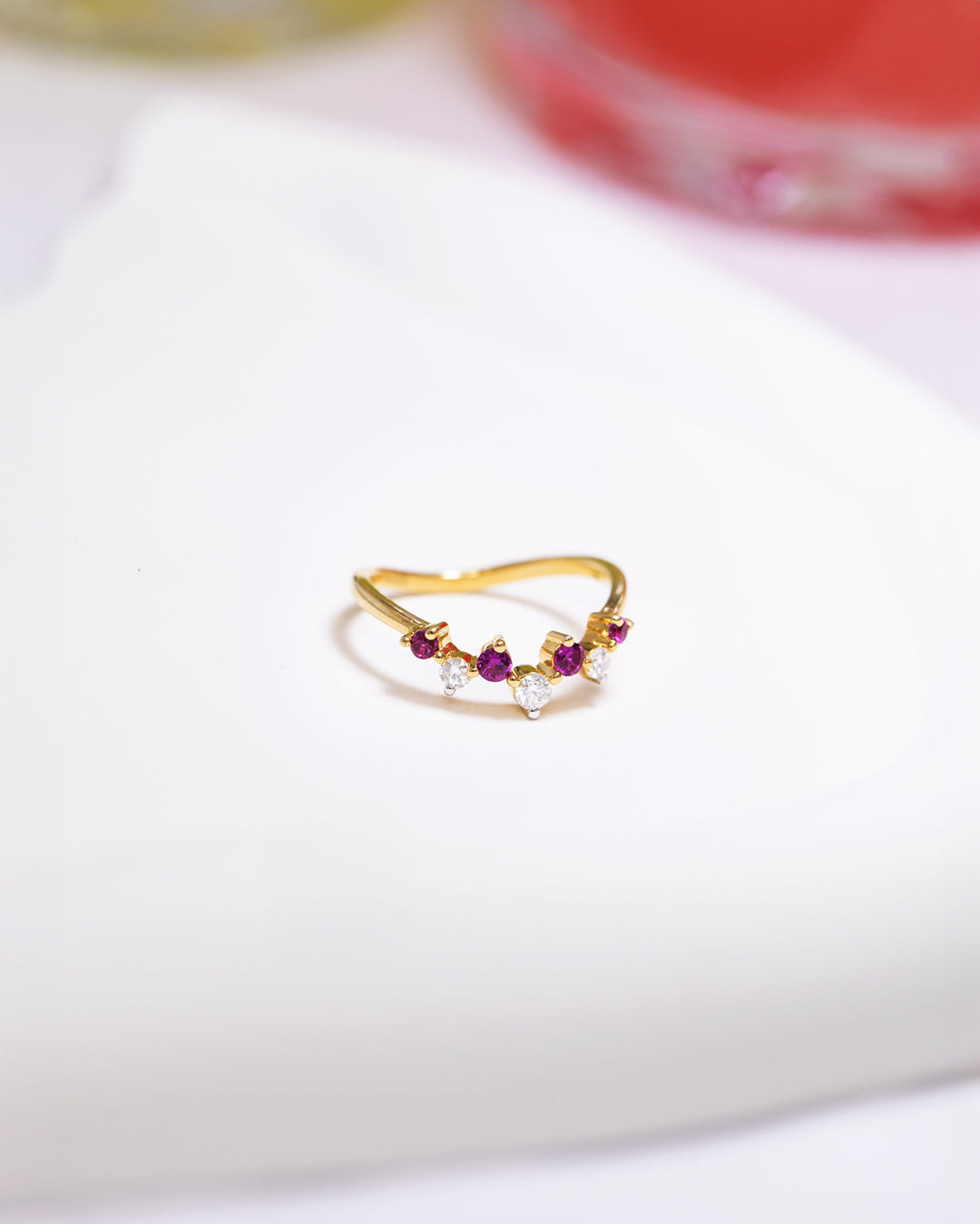 Red White Curve Ring
