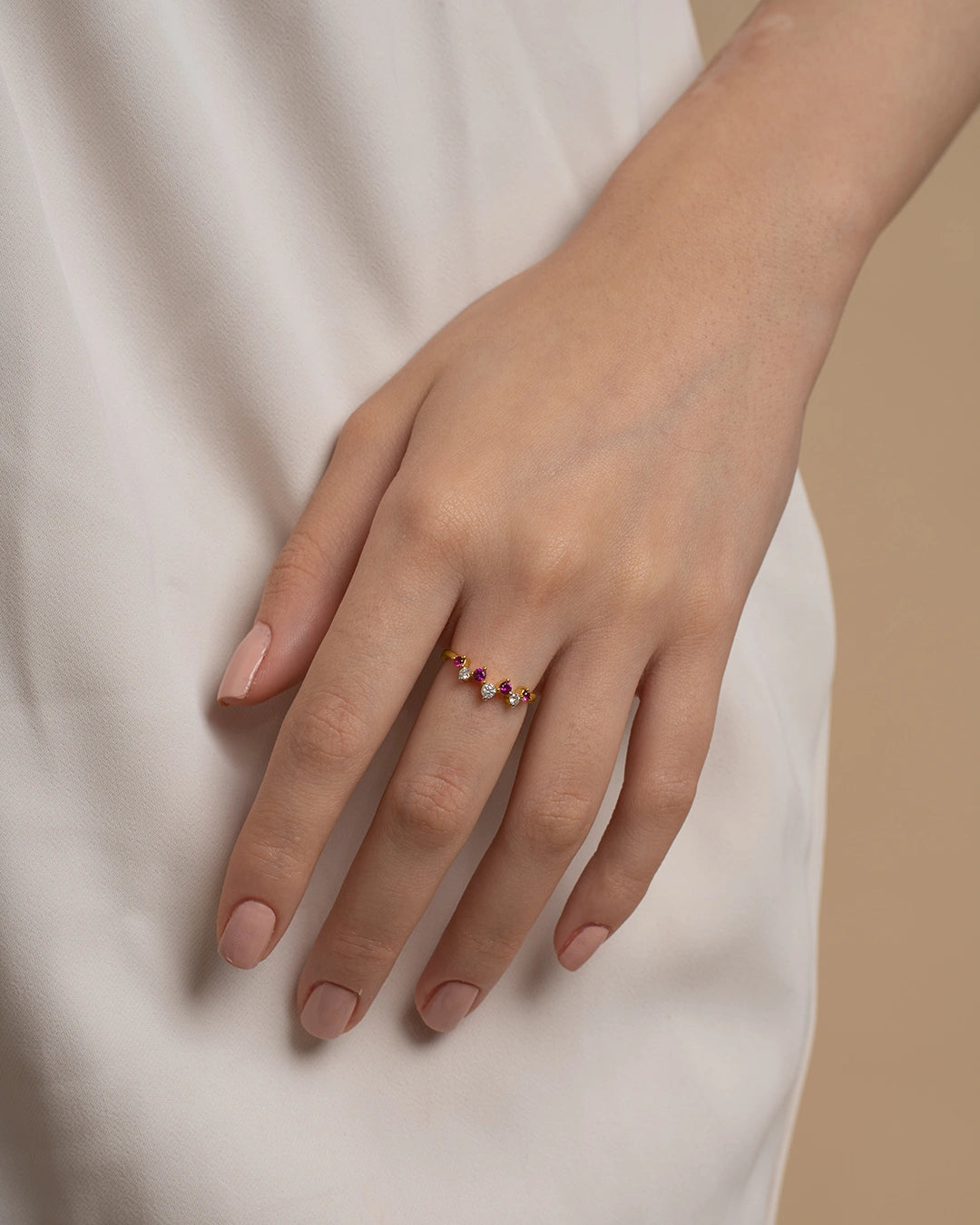 Red White Curve Ring