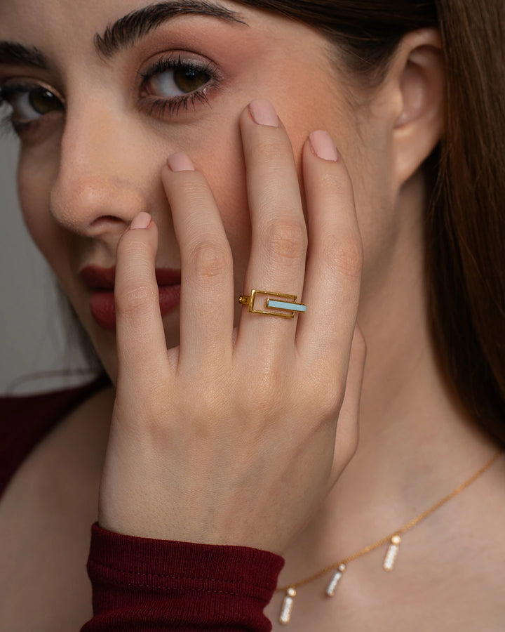 Frame Curve Enamel Ring