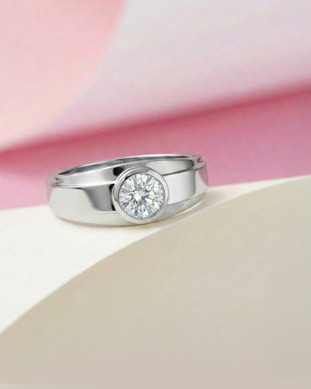 Round Bezel Solitaire Band