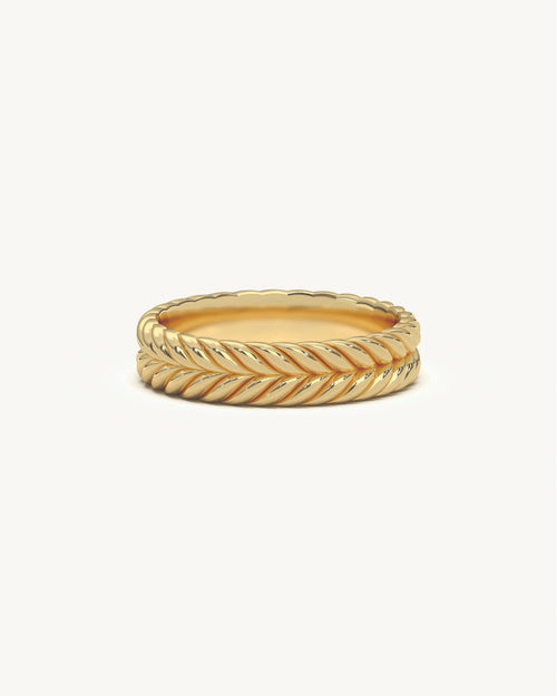 Men's band rings with double chevron texture in 18KT Gold Vermeil finish