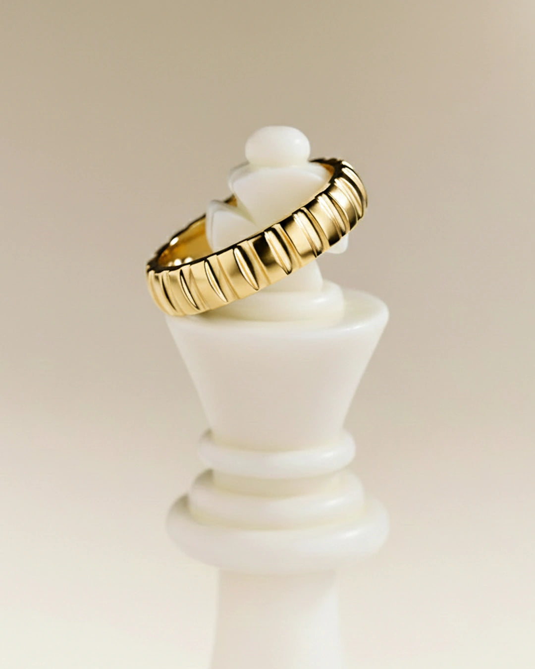 Vertical Fluted Band