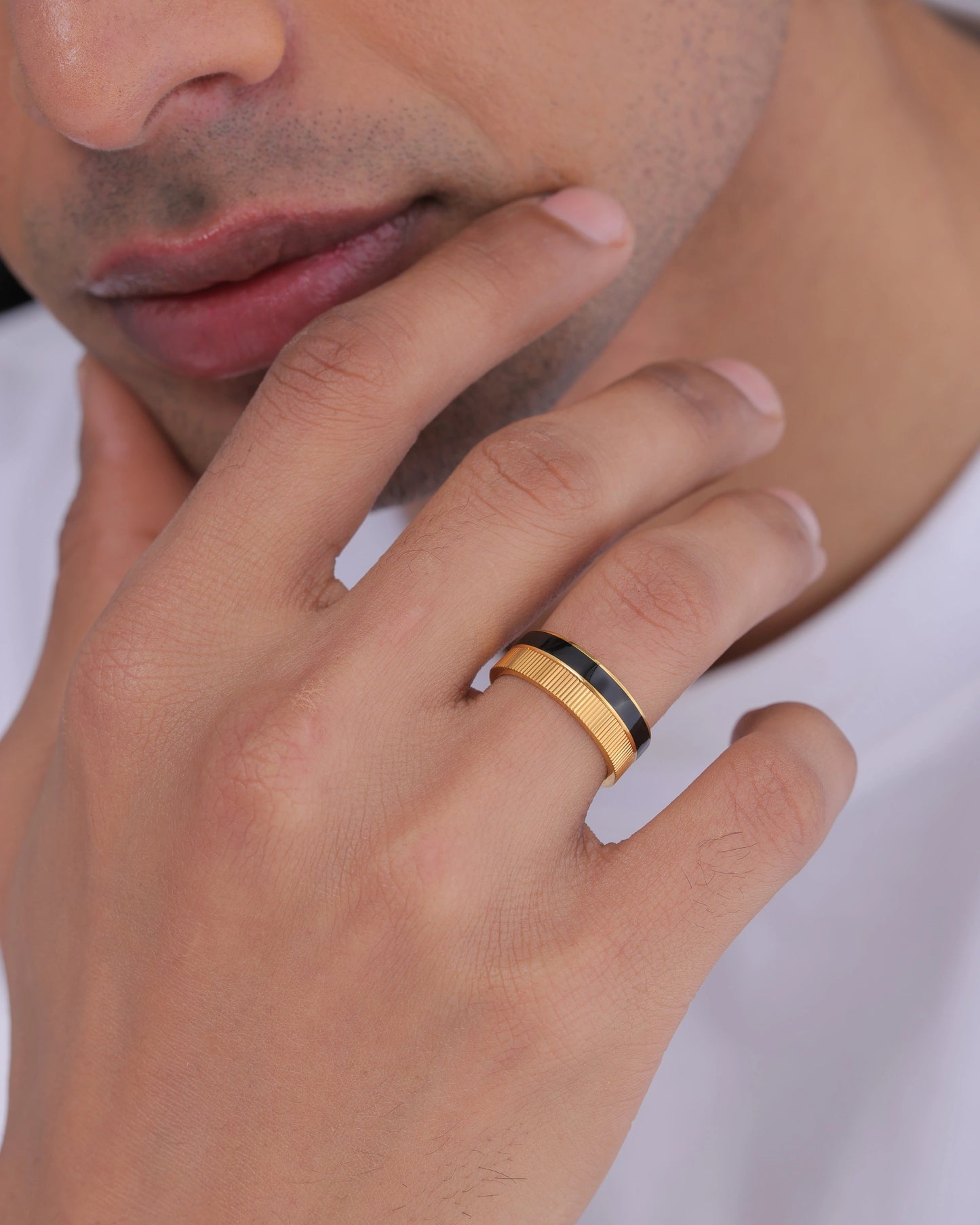 Knurled Noir Band