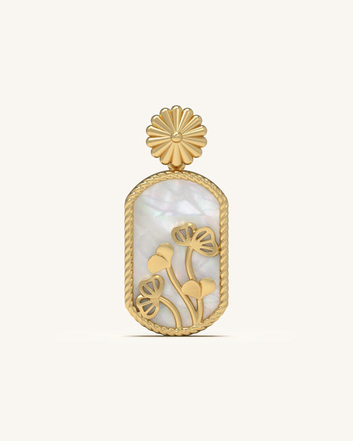 Gold pendant for women with shell backdrop in 925 Sterling Silver 18KT Gold Vermeil