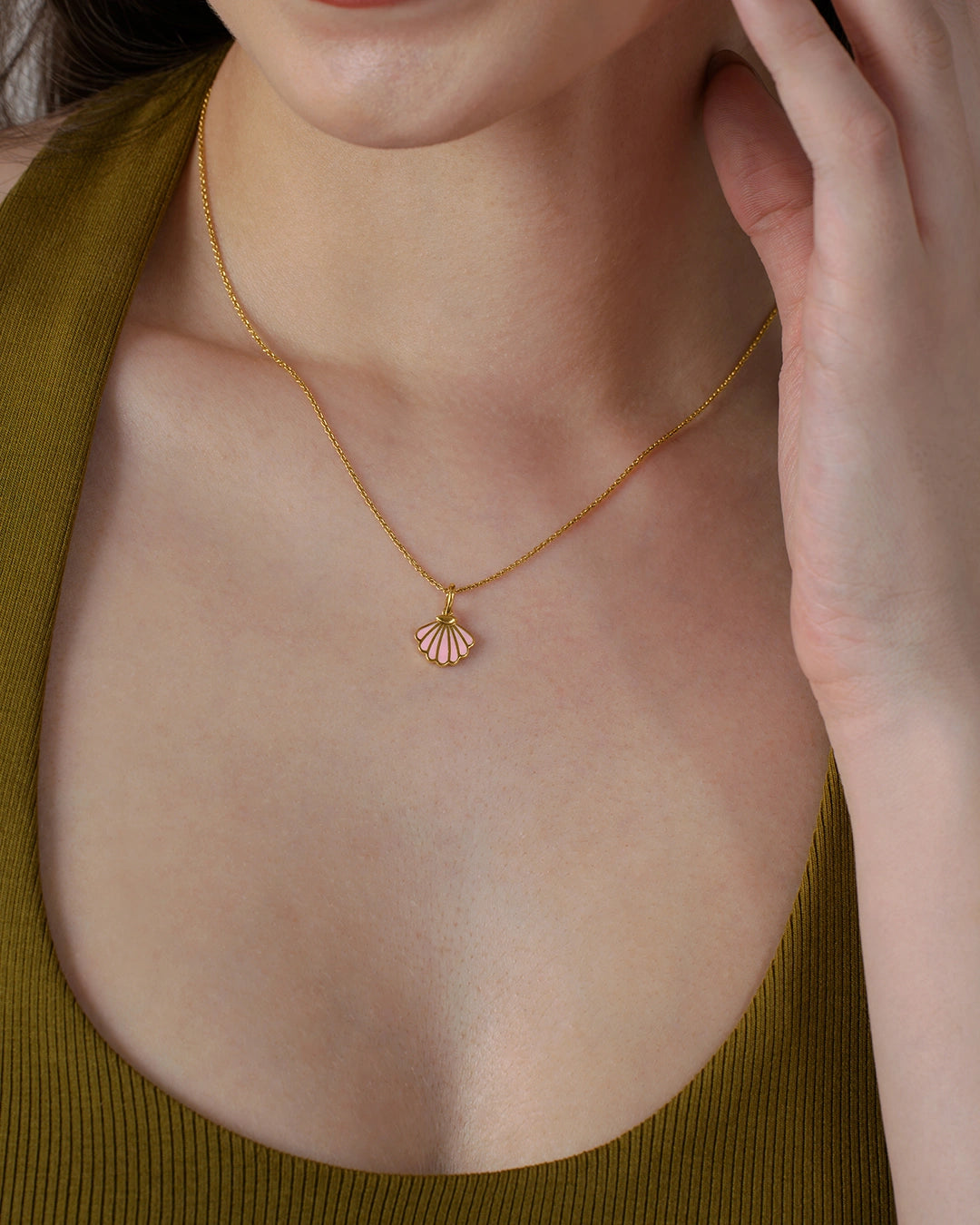 Shell Design Pendant