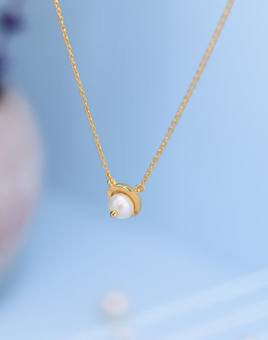 Sunburst Pearl Necklace