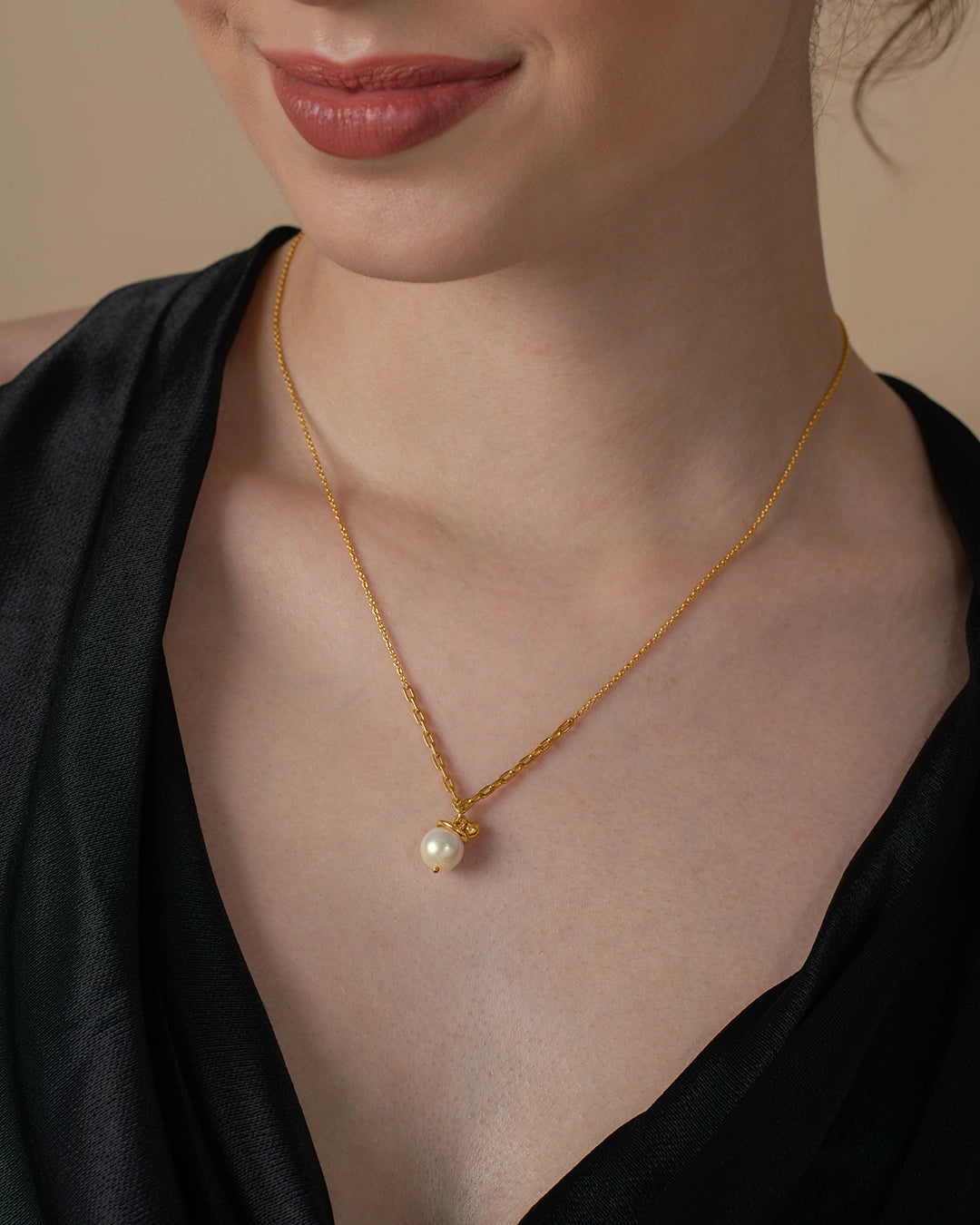 Pearl Drop Chain Necklace