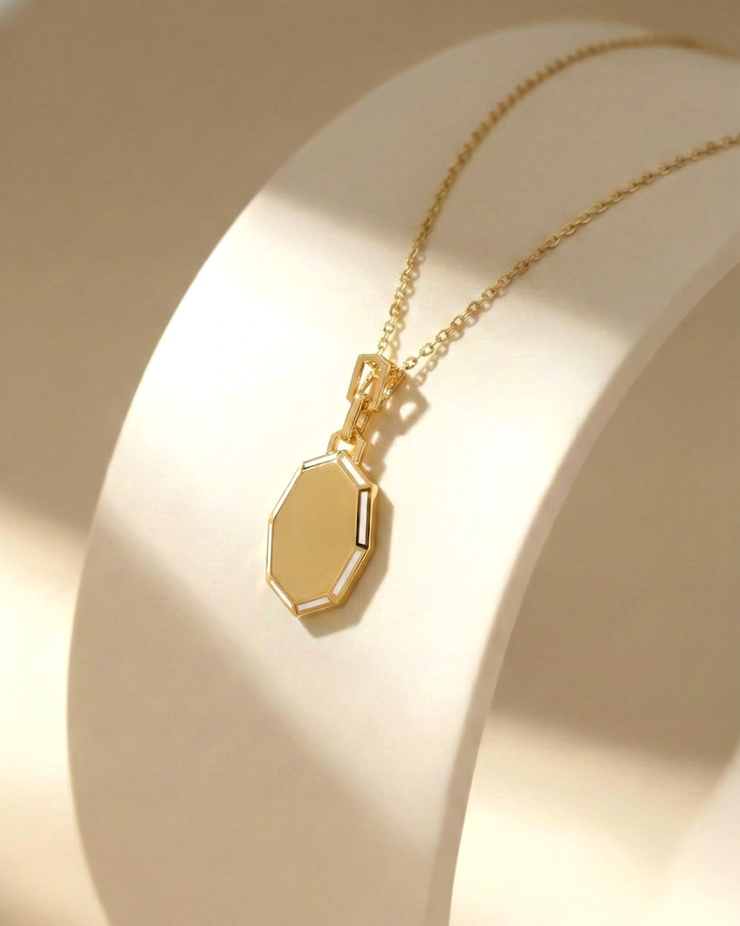 Golden Medallion Necklace