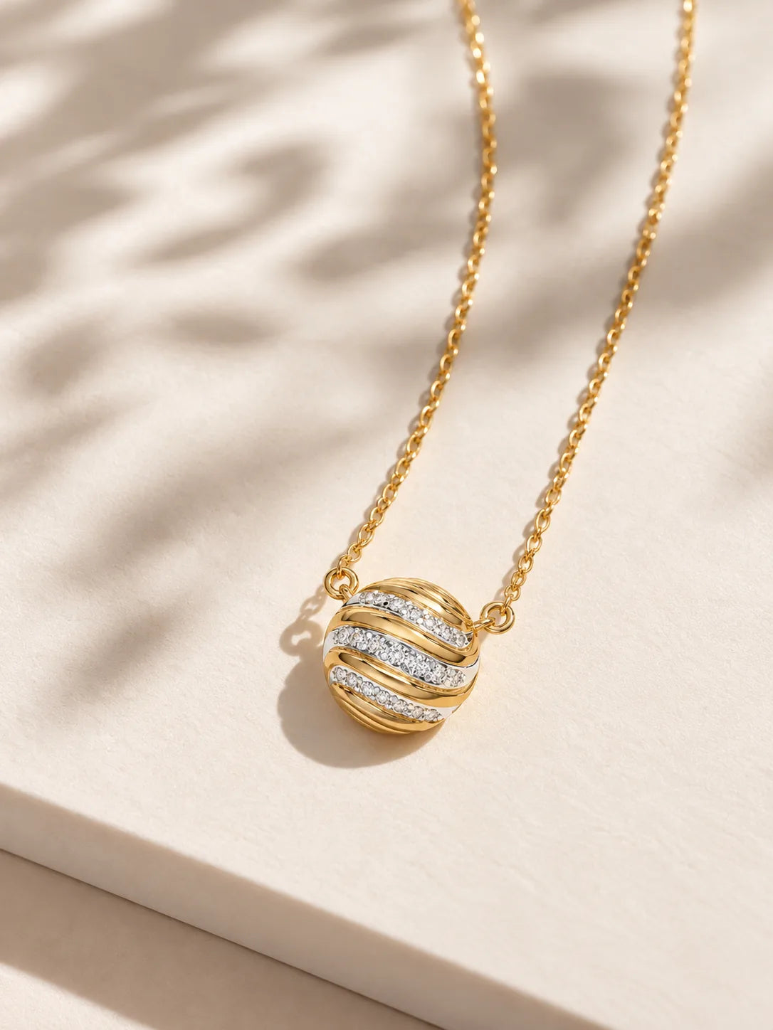 Wave Circle Necklace