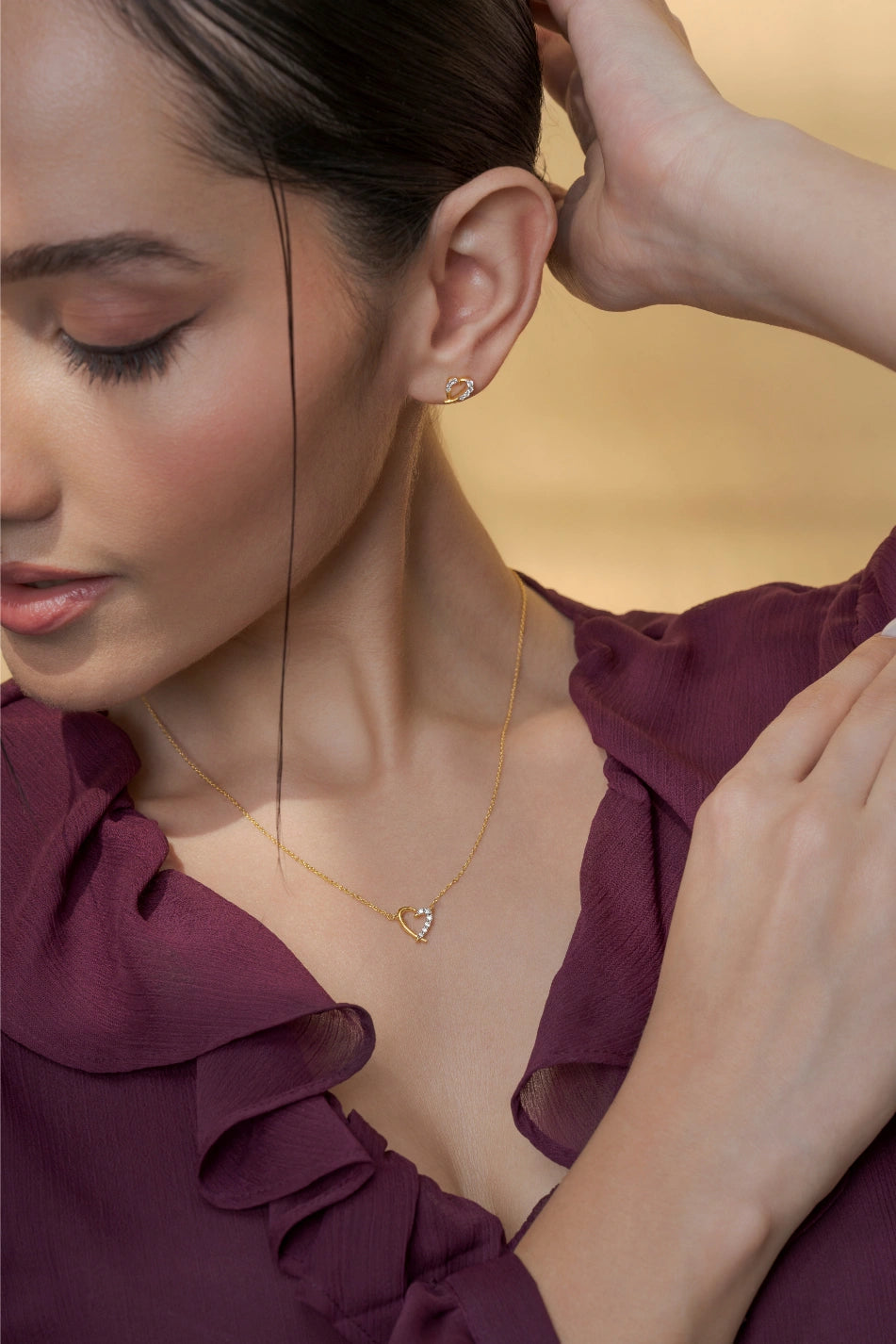 Side Sparkle Necklace