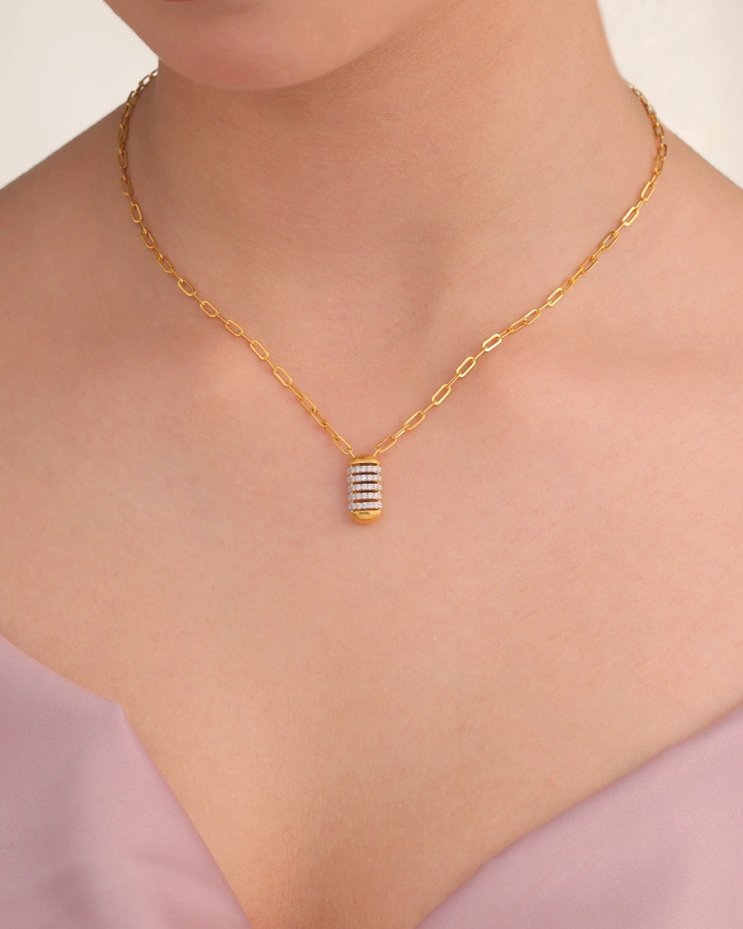 Fluted Barrel Necklace
