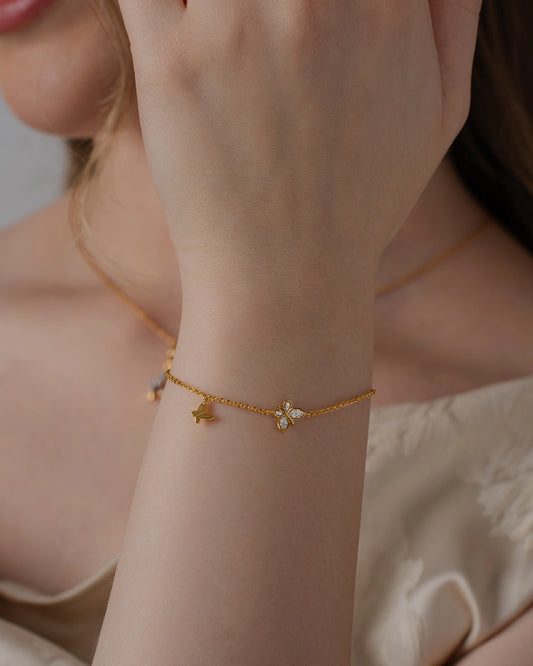 Tiny Wing Bracelet